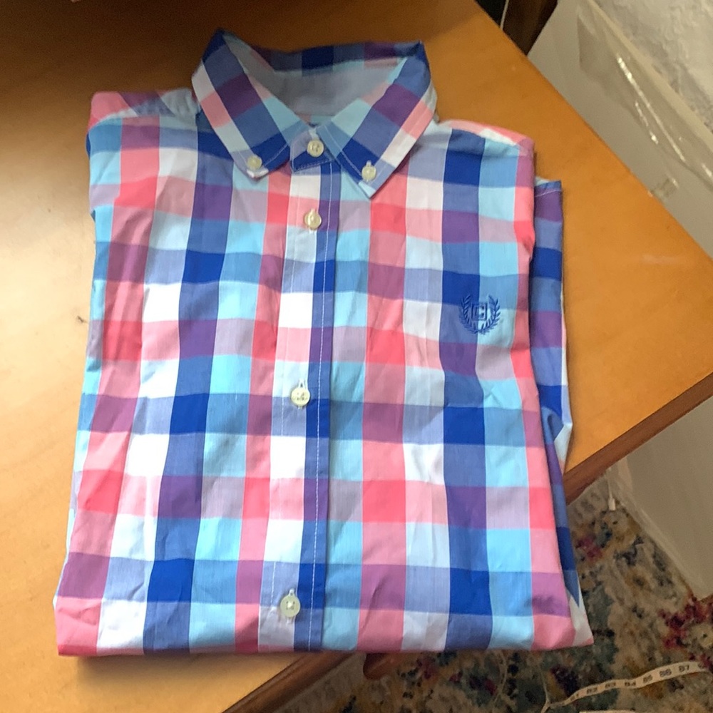 Boys short sleeve button down shirt size 14-16 blue and coral plaid